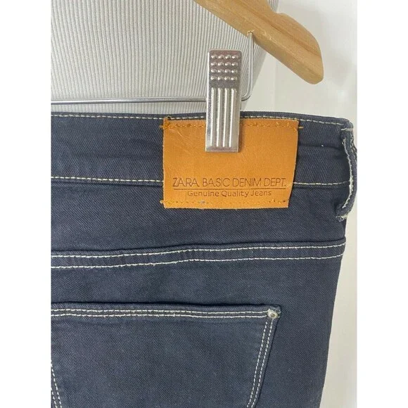 Zara Z1975 Zara Z1975 Women’s Straight Leg Black Twill Denim Five Pocket size 10 - Picture 4 of 10